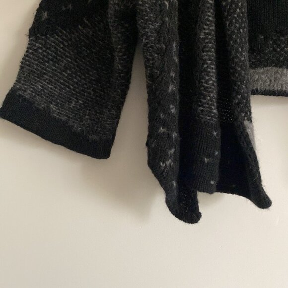 SOLD Sara pacini Open Crop Cardigan - Picture 3 of 9